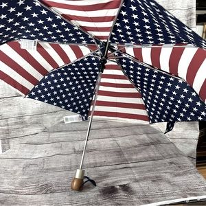 Totes American Flag Umbrella NWT